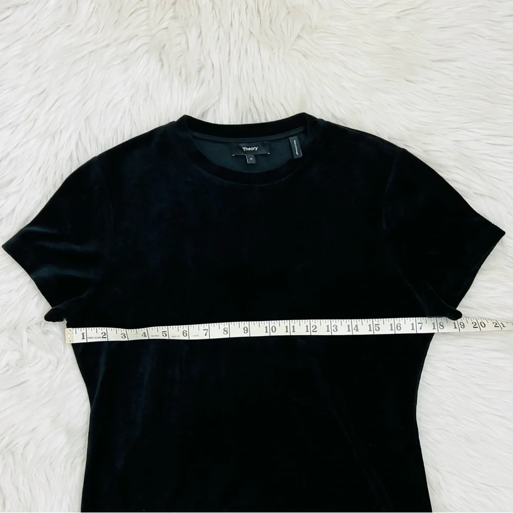 NWOT! Theory "Tiny Tee" Soft Black Velvet Ribbed Crew Neckline Sz M - Picture 6 of 8